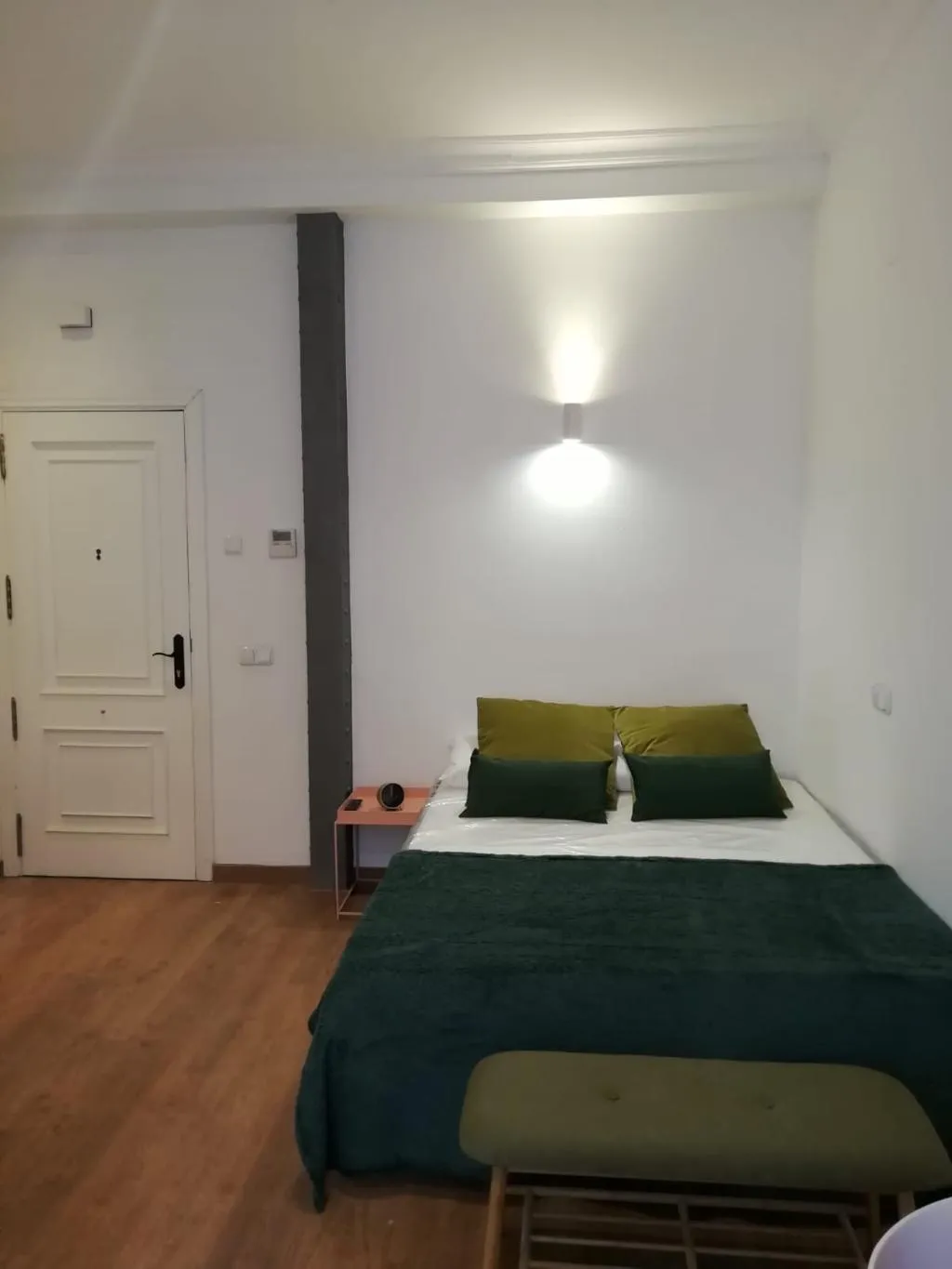 STUDIO STANDARD Room, Smartr Madrid Gran Via 47, Madrid