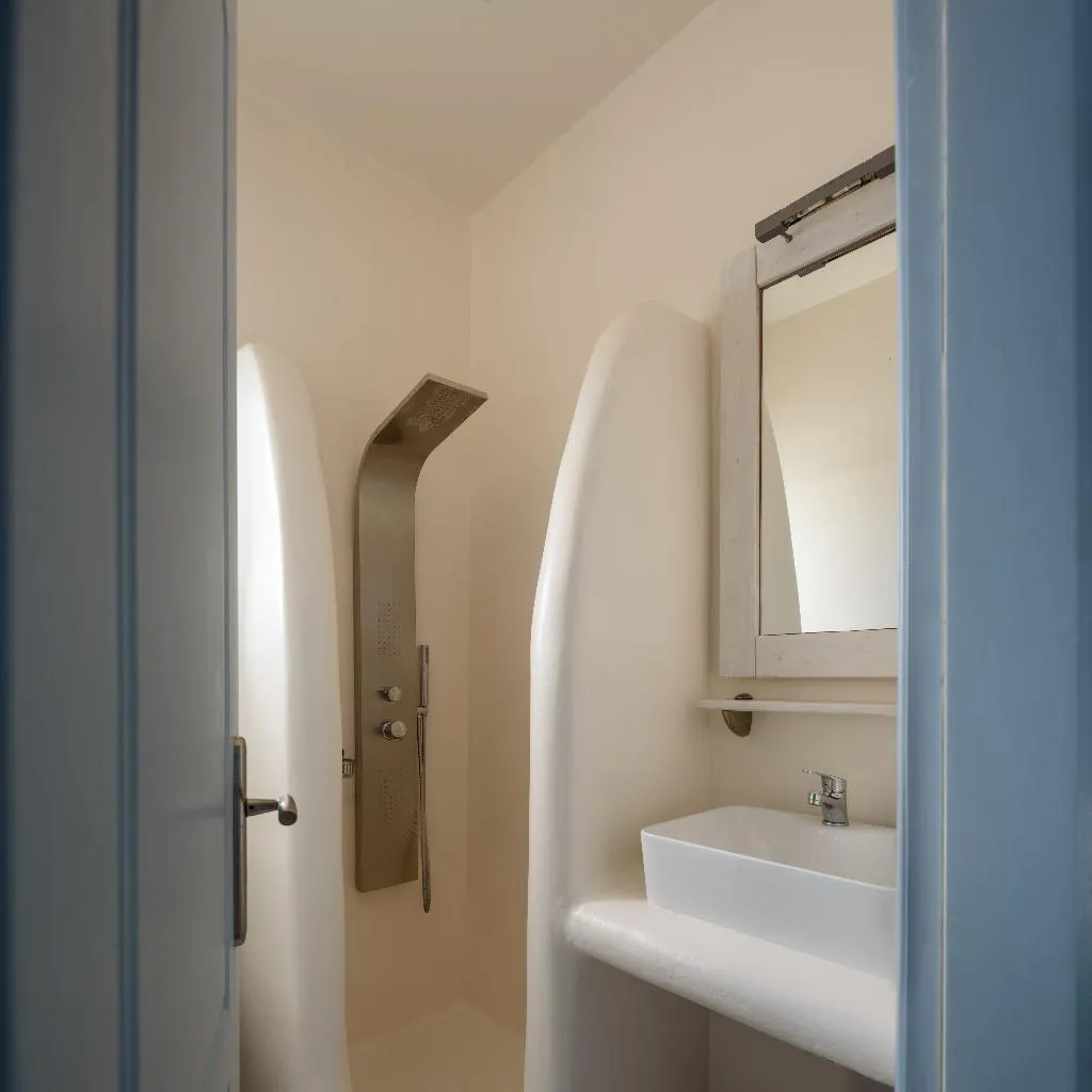 Double or Twin COMFORT Room, Kalestesia Suites, Santorini
