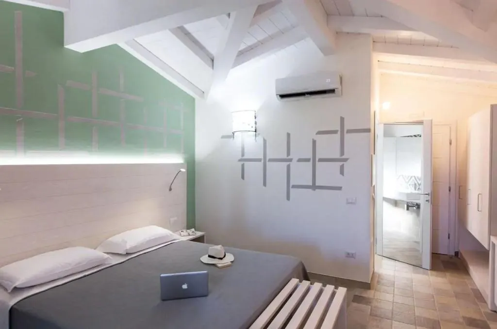 Room, Perdepera Resort, Cagliari