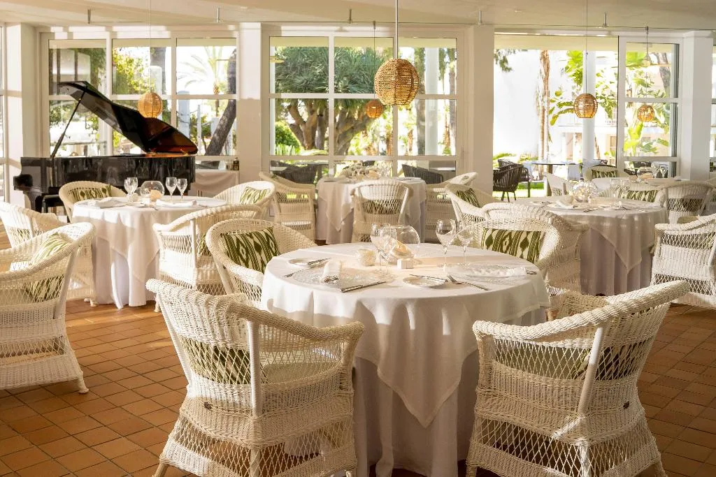 Restaurant, Melia Cala d'Or Boutique Hotel, Majorca