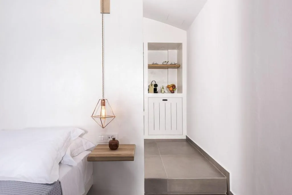 Room, Caldera Memories, Santorini