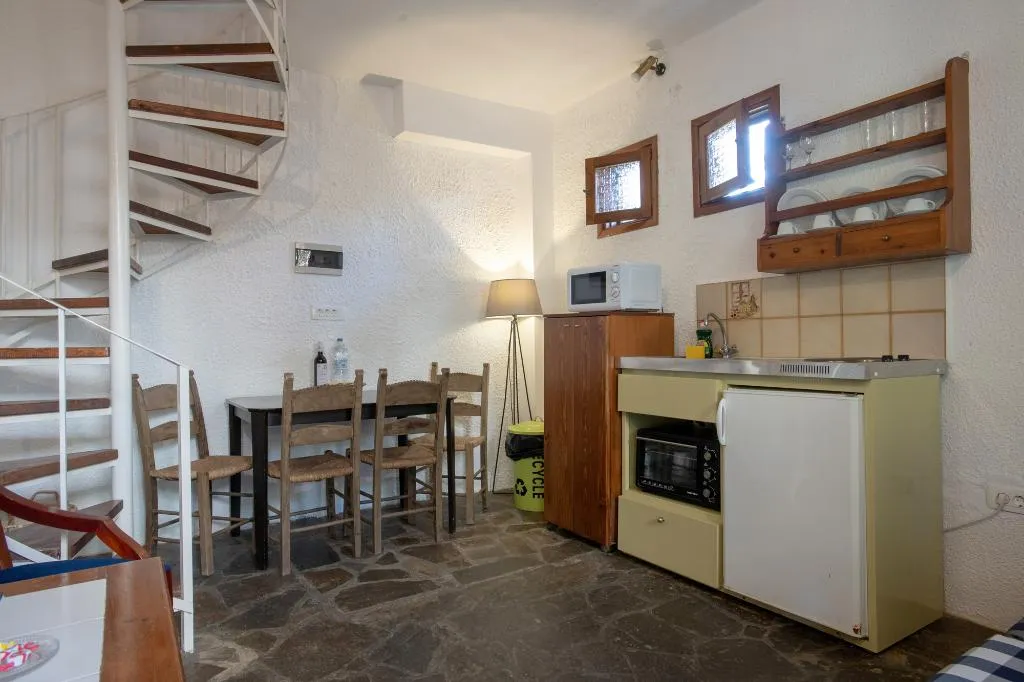 FAMILY ROOM ONE BEDROOM Room, Proimos Maisonnettes, Crete