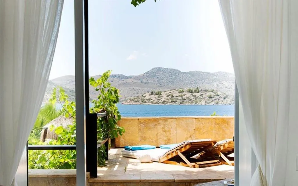 Room, Sabrina's Haus, Dalaman