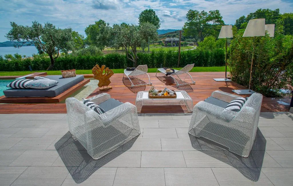 Terrace, Avaton Luxury Beach Resort Relais & Chateau, Thessaloniki
