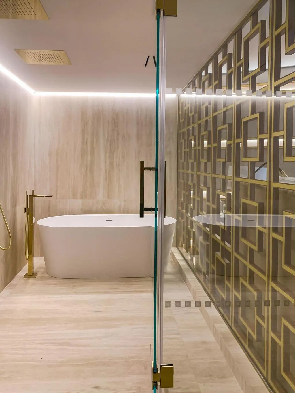 Room, Wine & Books Lisboa - Wbl, Lisbon