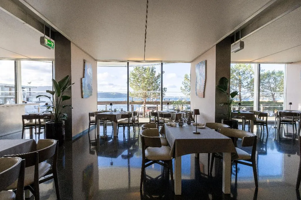 Restaurant, Troia Design Hotel, Lisbon