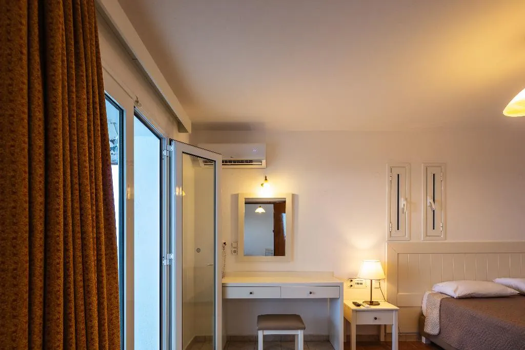 FAMILY ROOM STANDARD Room, Koni Village, Crete
