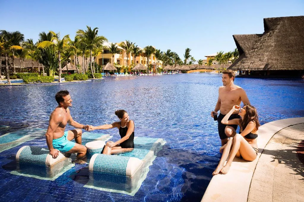 Pool, Barcelo Maya Palace, Cancun Area