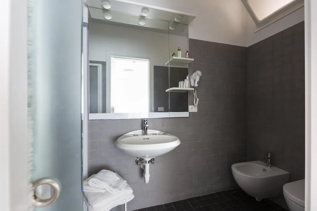 Room, Hotel Cavallino Bianco, Venice