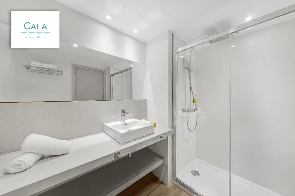 Double or Twin DELUXE Room, Tacande Portals, Majorca
