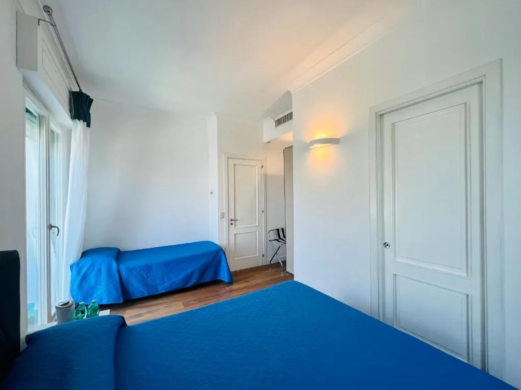 TRIPLE WITH TERRACE Room, Villa Sorrento Resort, Naples
