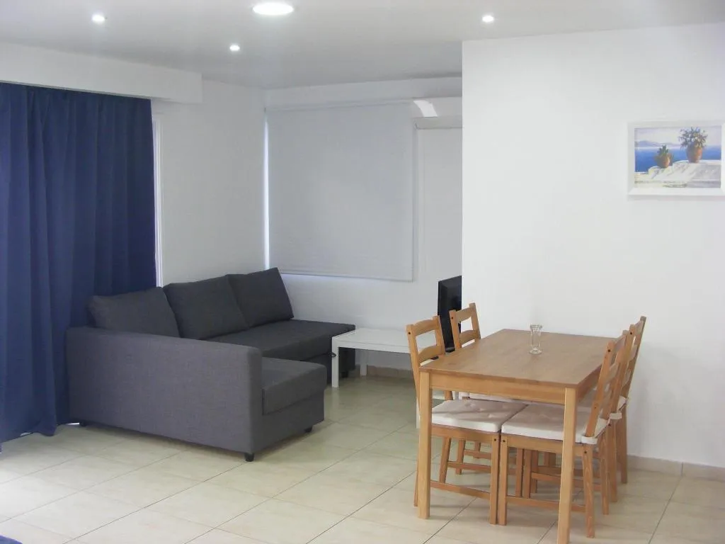 Room, Sun Hall Beach Hotel Apts, Cyprus