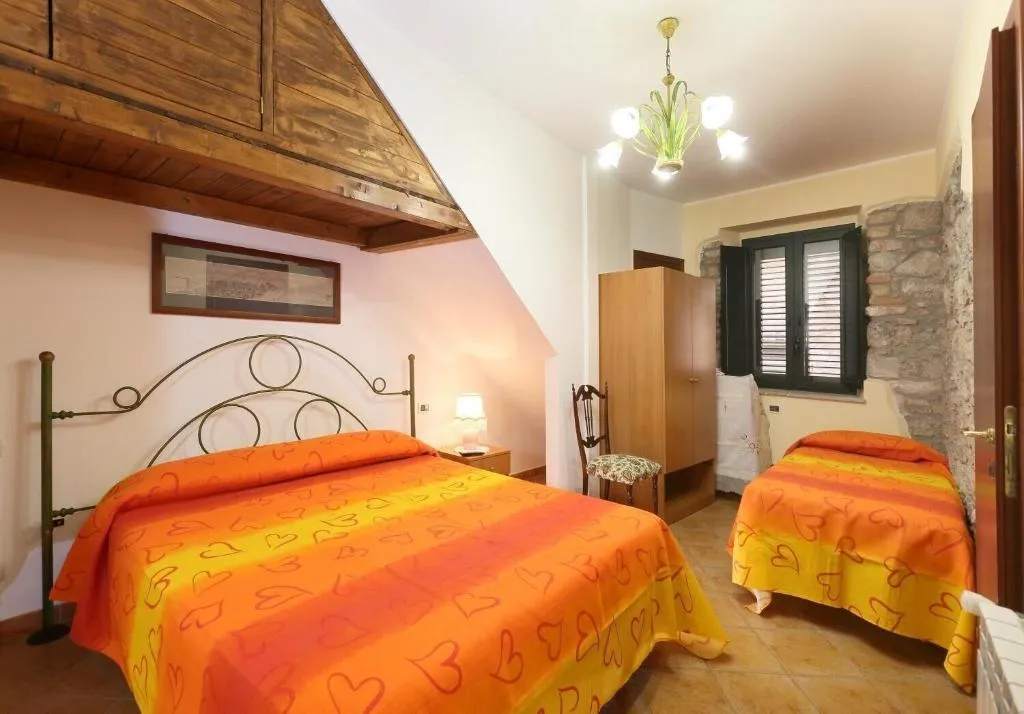 Room, Al Vicoletto, Taormina