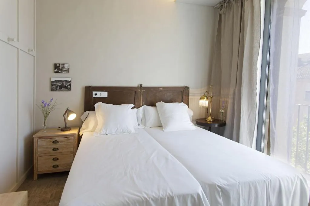 Room, El Jardinet De Sant Esteve, Barcelona