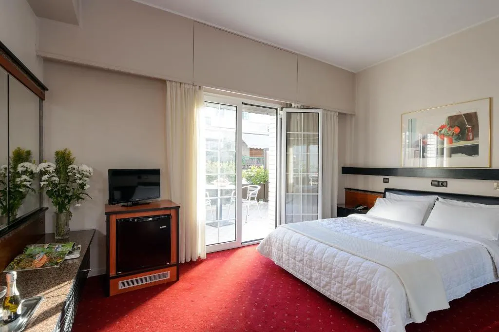 Room, Victory Inn, Athens
