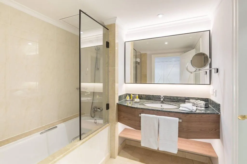 DOUBLE KING SIZE BED Room, Denia Marriott La Sella Golf Resort & Spa, Costa Blanca