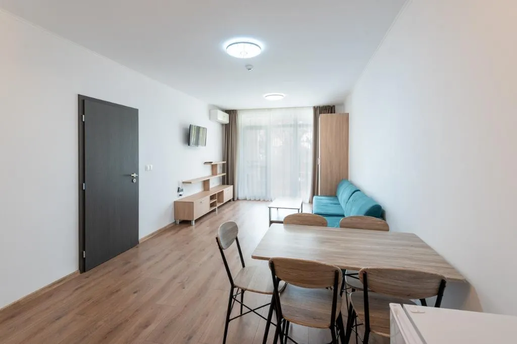 APARTMENT TWO BEDROOMS Room, Samara, Varna