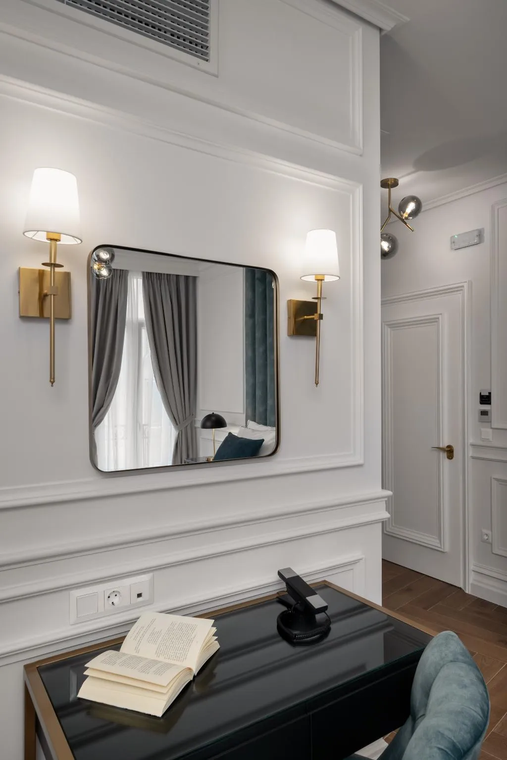 SUITE ONE BED Room, Praxitelous Luxury Suites, Athens