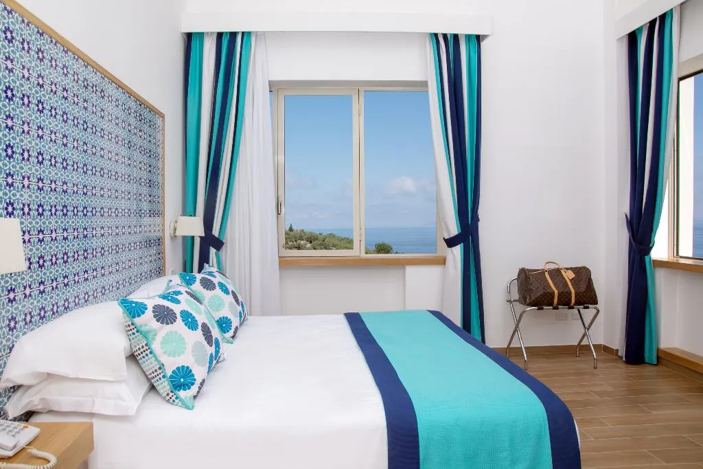 Double or Twin CLASSIC Room, Hotel Miramare, Naples