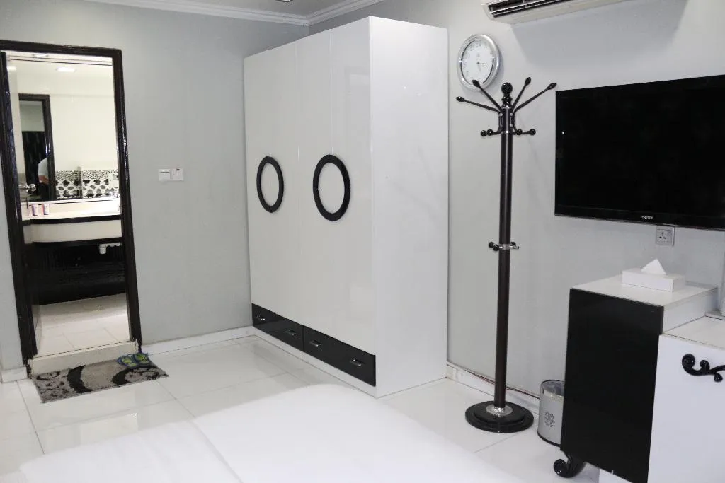 Double or Twin STANDARD Room, White Fort Hotel, Dubai