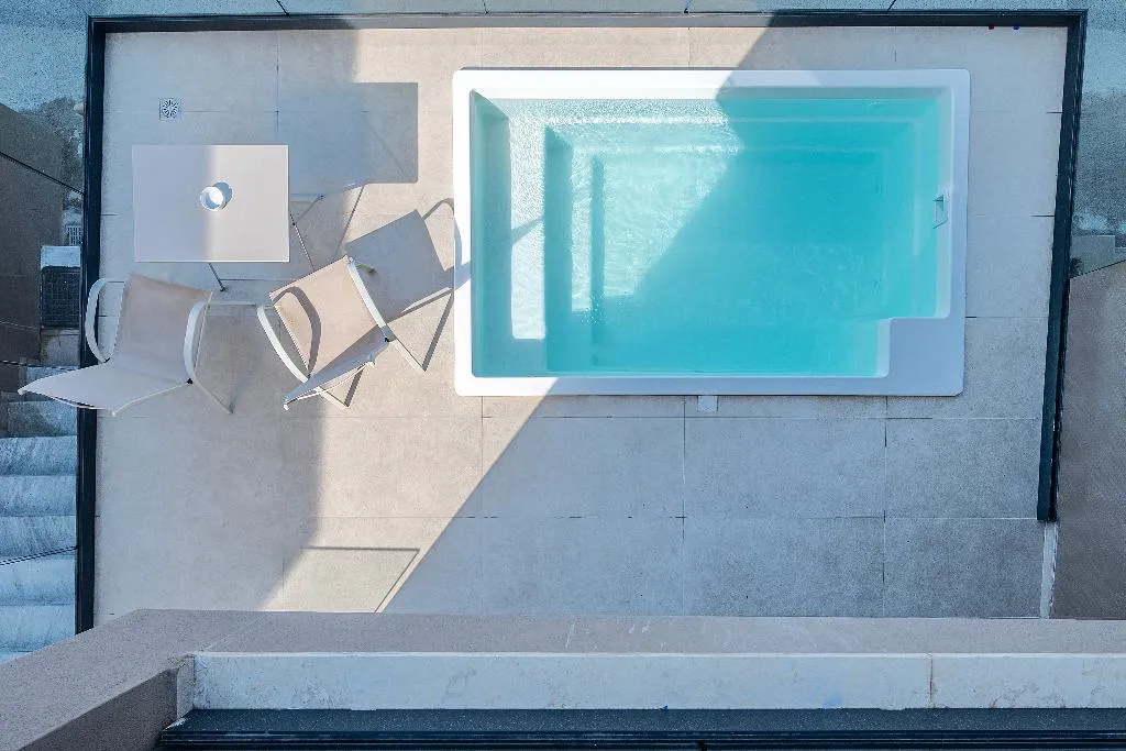 Double or Twin SUPERIOR WITH PRIVATE POOL Room, Athina Palace, Crete