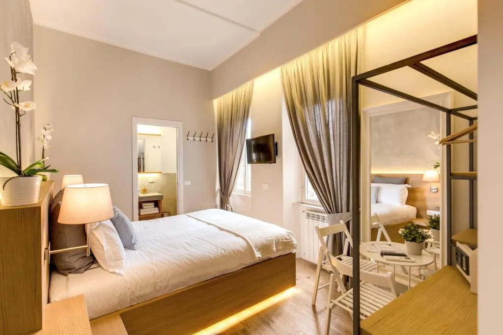 Room, The Spanish Suite Campo De' Fiori, Rome