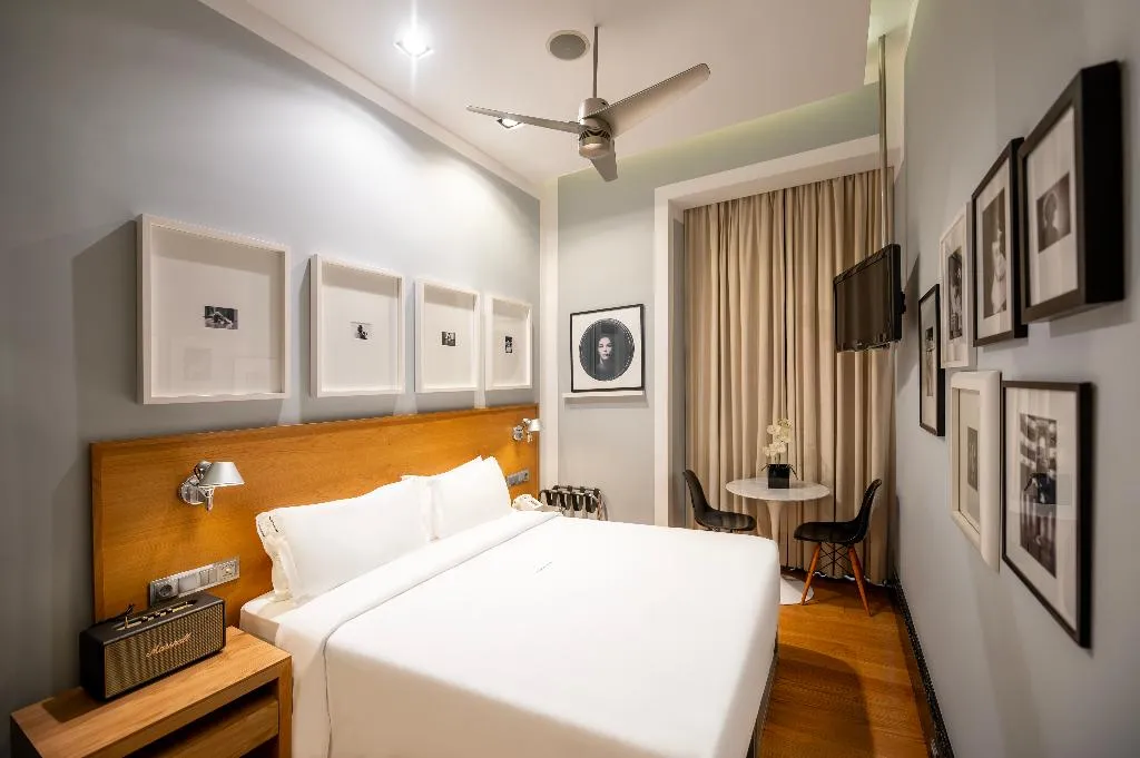 DOUBLE STANDARD Room, Browns Downtown Hotel, Lisbon