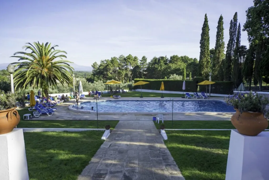 Pool, Urgeiriça, Porto