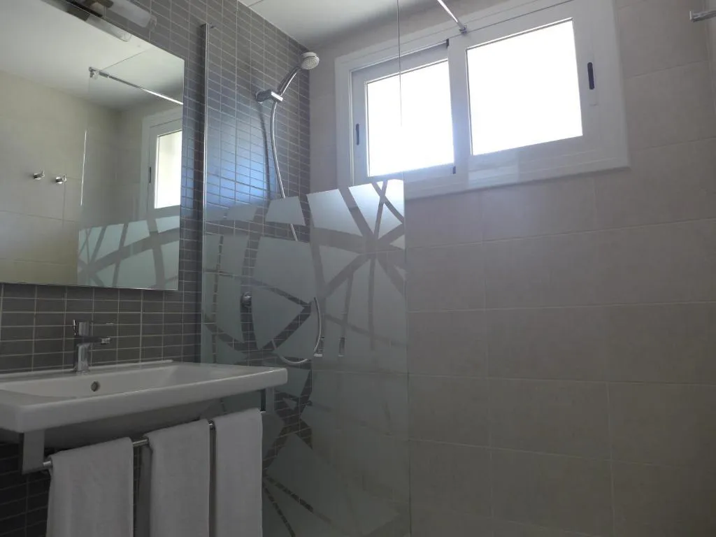 APARTMENT CAPACITY 4 ONE BEDROOM Room, Rentalmar Zahara Family Suites, Costa Dorada