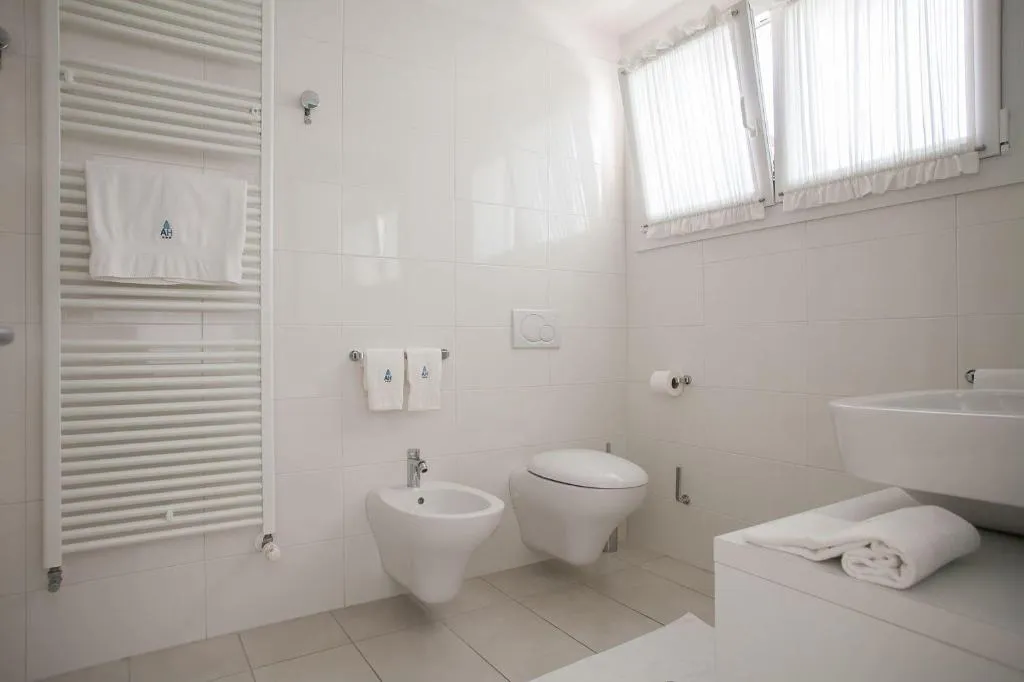Room, Hotel Albatros, Venice