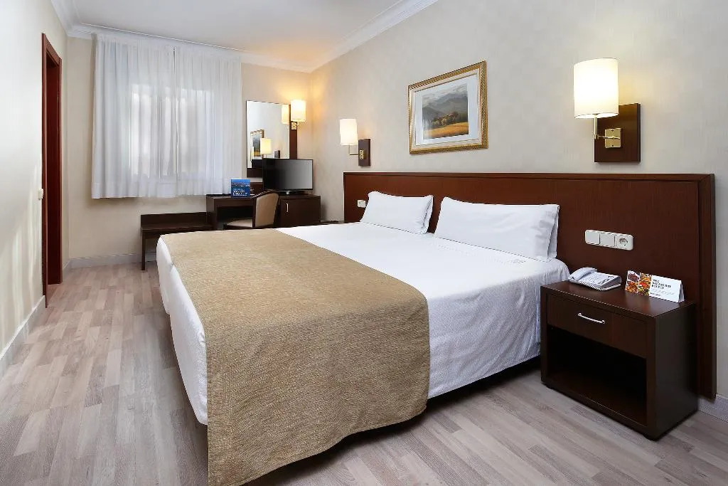 DOUBLE STANDARD Room, HCC Taber, Barcelona