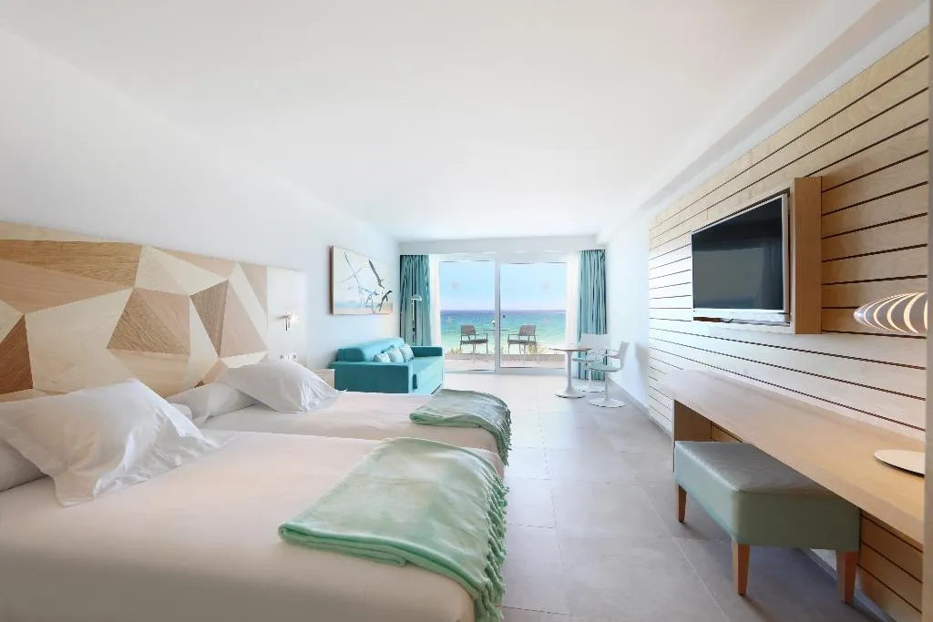 JUNIOR SUITE SUPERIOR Room, Iberostar Selection Playa de Palma, Majorca