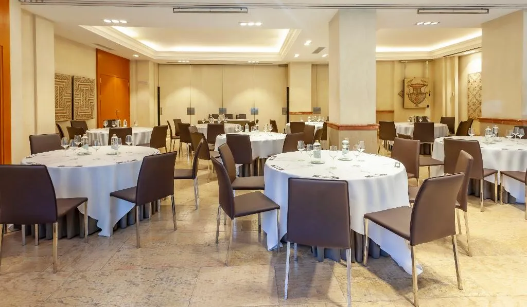 Conferences, Hotel Villa Real, Madrid