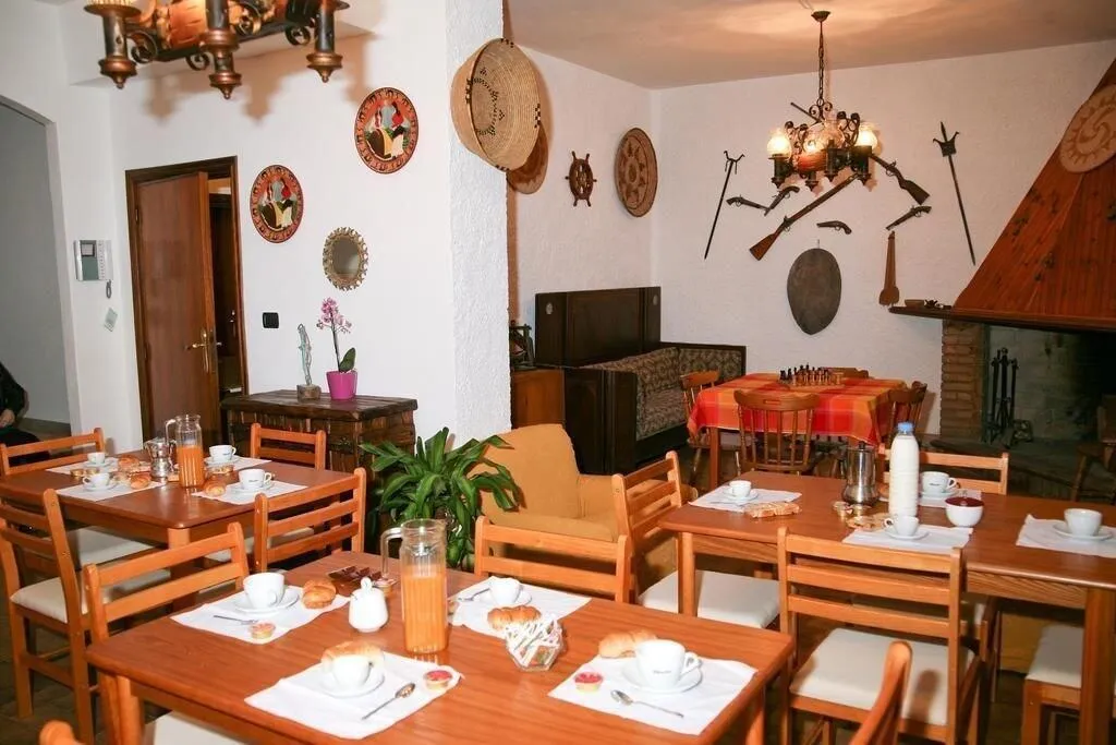 Restaurant, Villa Marogna Rooms And Breakfast, Alghero