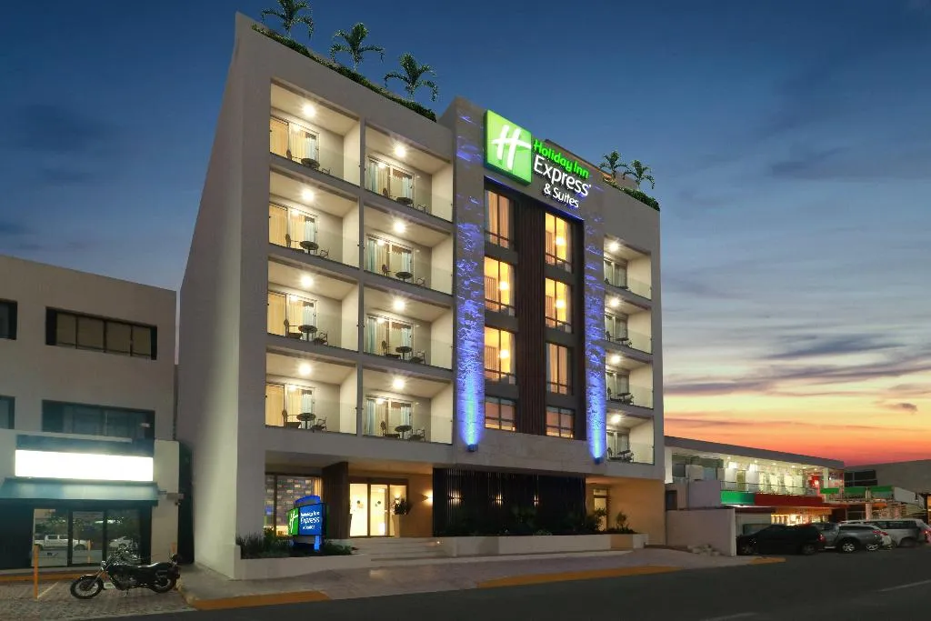 General view, Holiday Inn Express Playa del Carmen, Playa Del Carmen