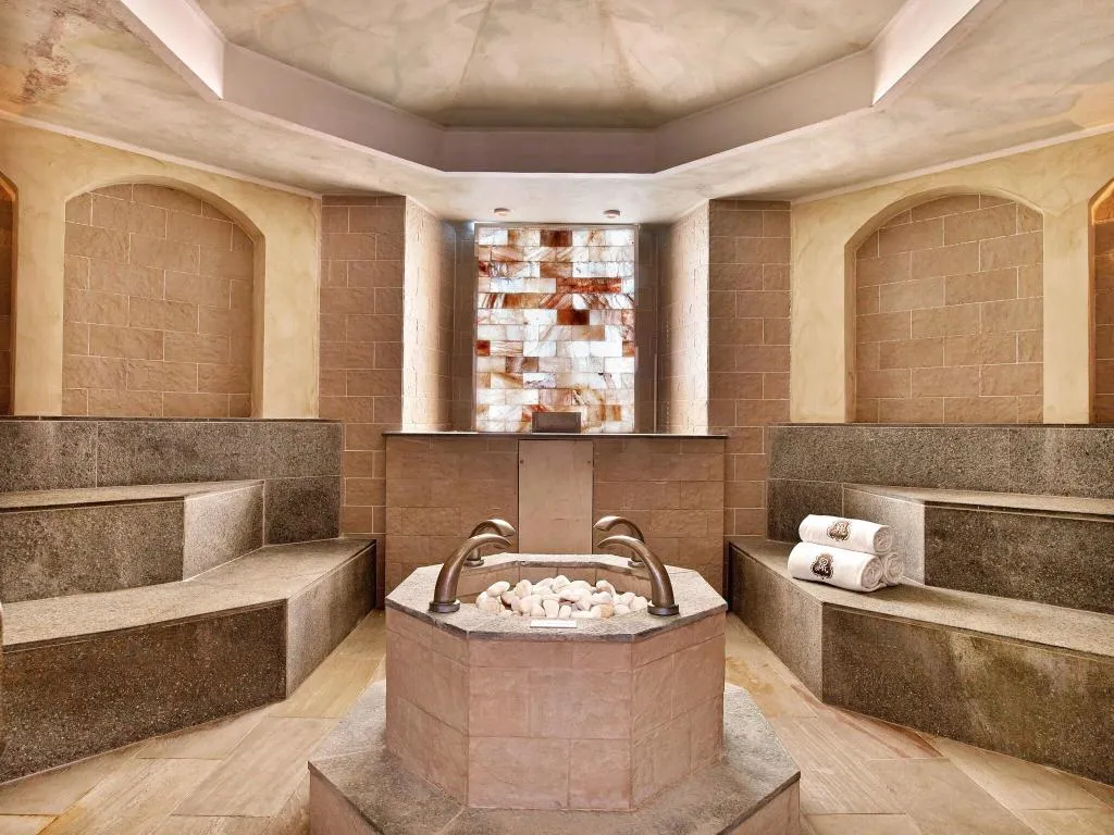 Sports and Entertainment, The St. Regis Mardavall Resort, Majorca