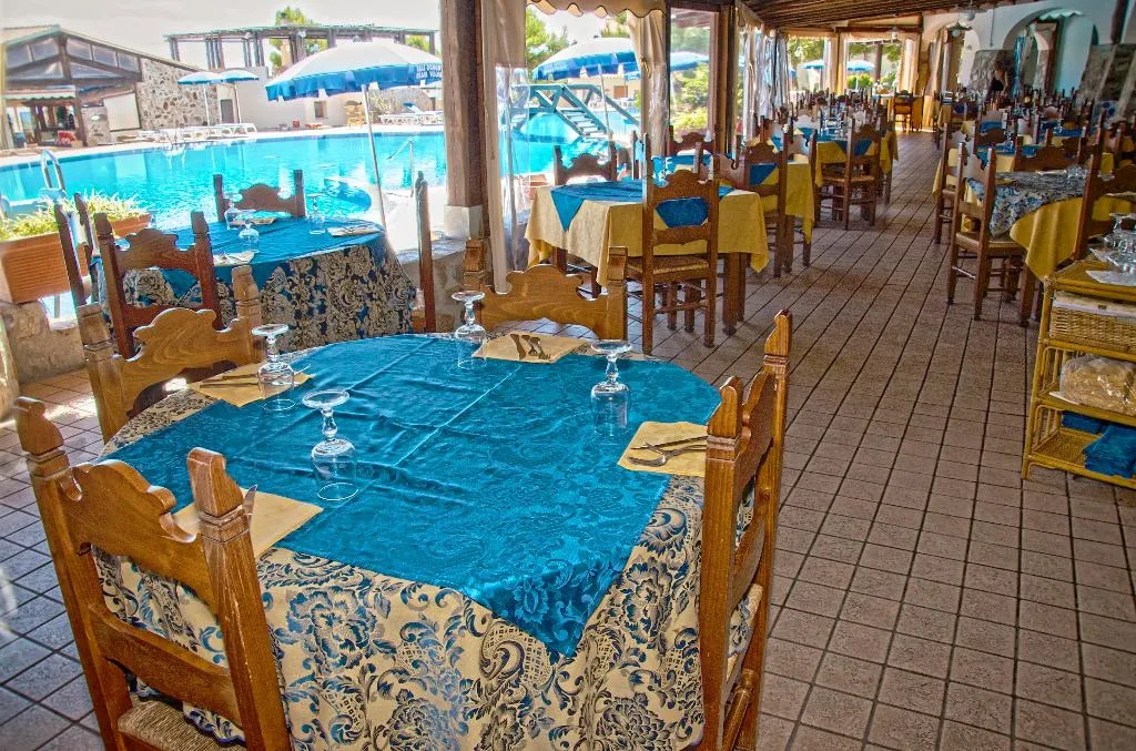 Restaurant, Club Esse Cala Gonone Beach Village, Olbia