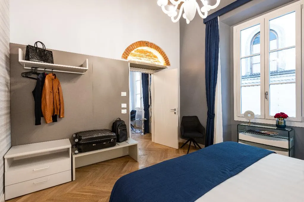 APARTMENT CAPACITY 6 Room, Kairos by Florence Art Apartments, Florence