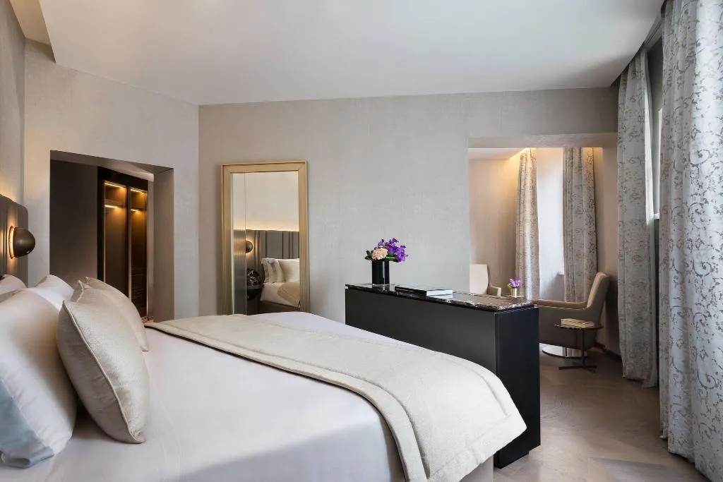 Room, The Pantheon Iconic Rome Hotel, Rome