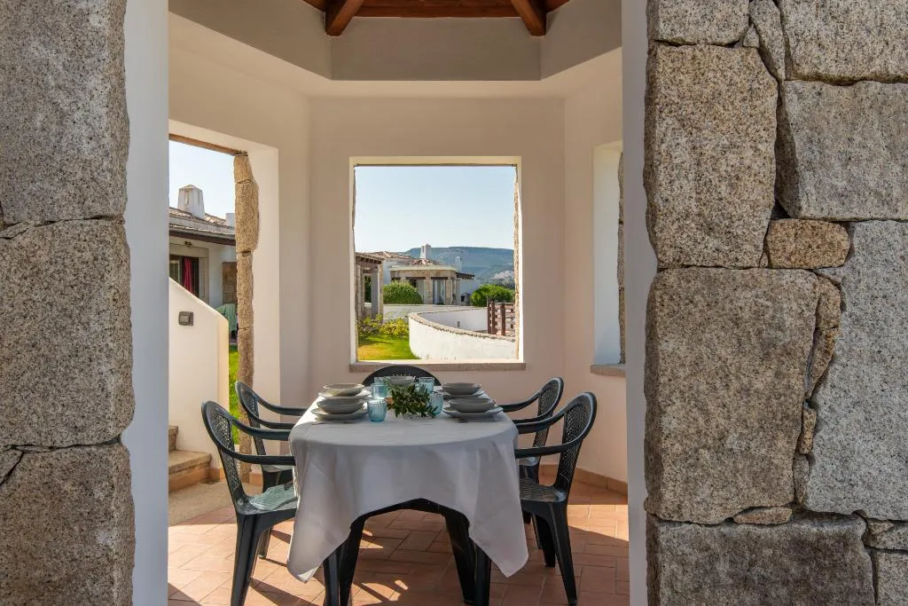 APARTMENT CAPACITY 8 Room, Vista Blu Resort, Alghero