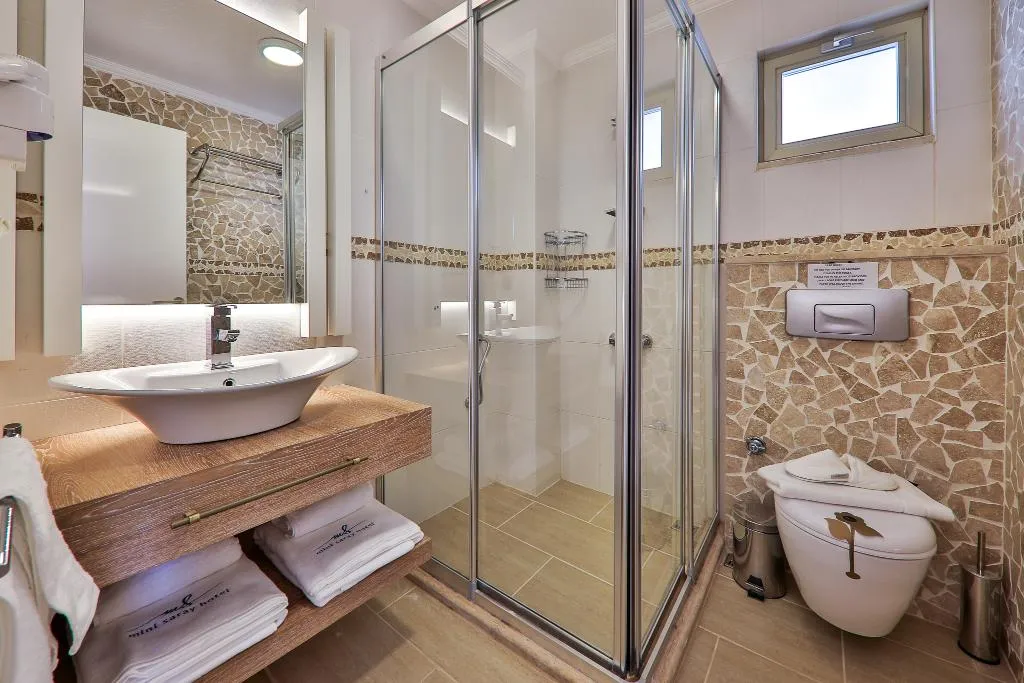 DOUBLE DELUXE SEA VIEW Room, Kalkan Saray Suites, Dalaman