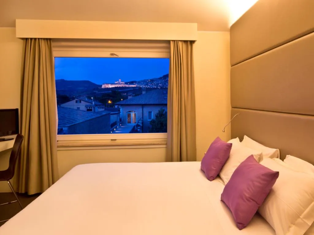 JUNIOR SUITE CLASSIC Room, TH Assisi- Hotel Cenacolo, Perugia