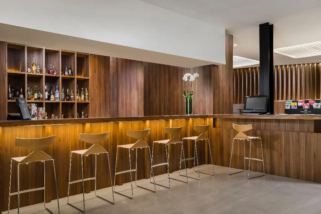 Bar, Portus Cale Hotel, Porto