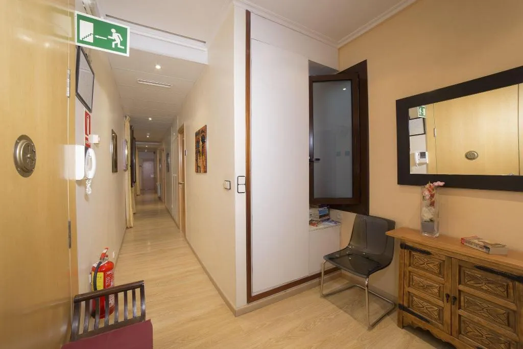 Lobby, Ciudad Condal, Barcelona