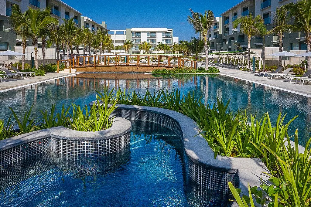 Pool, Catalonia Grand Costa Mujeres All Suites & Spa, Cancun Area