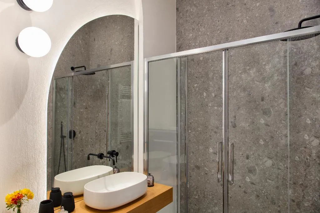 DOUBLE SUPERIOR Room, Fortunella Suites, Naples