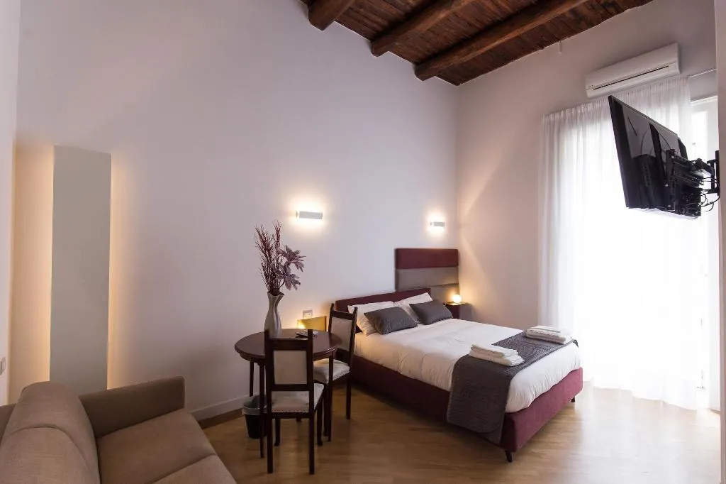 Room, Savoy Riviera, Naples