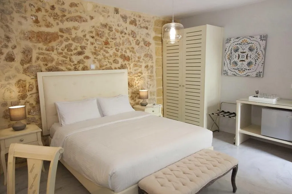 Room, Shalom Luxury Rooms, Crete