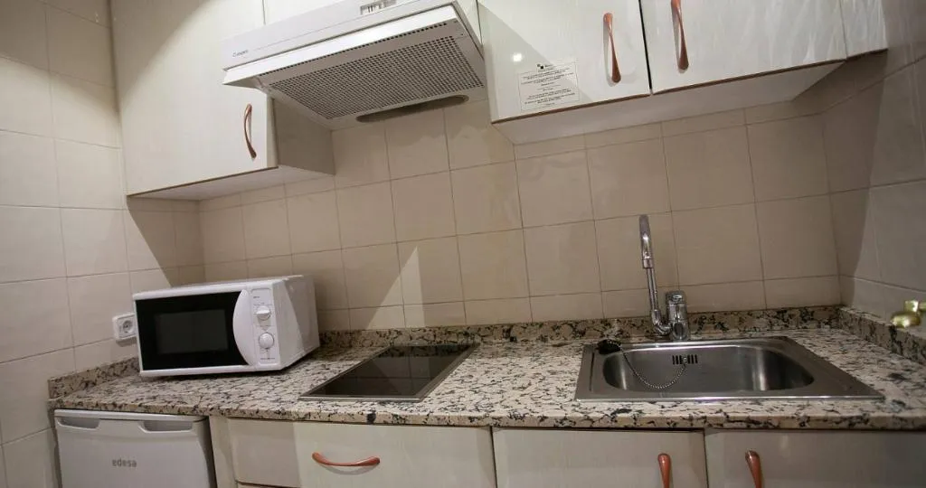 Room, Muralto Madrid Princesa, Madrid