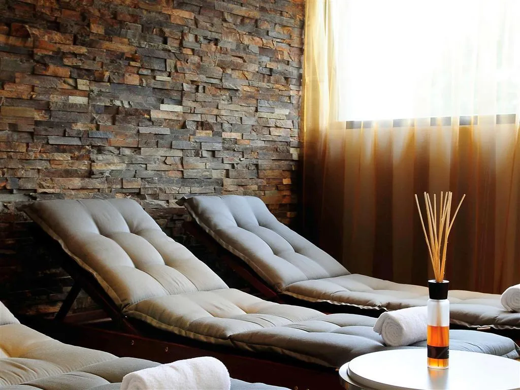 Sports and Entertainment, Novotel Amsterdam City, Amsterdam